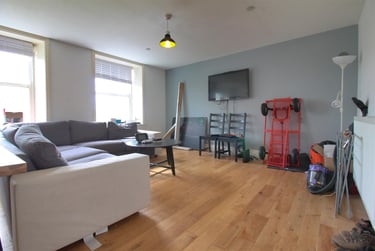 5 bed flat, Belle Grove Terrace, Spital Tongues, Newcastle, NE24LL - Image 1